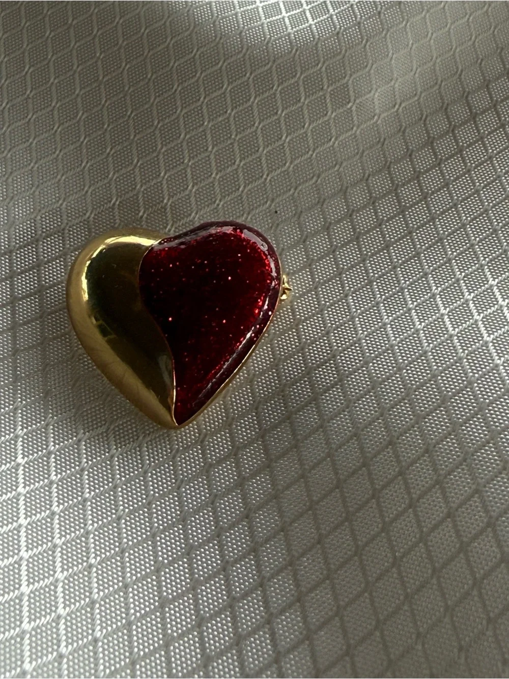 N/A gold tone